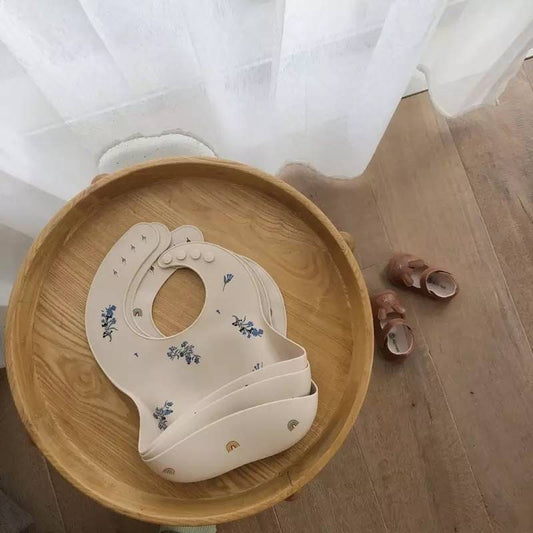Mushie Weaning Bib