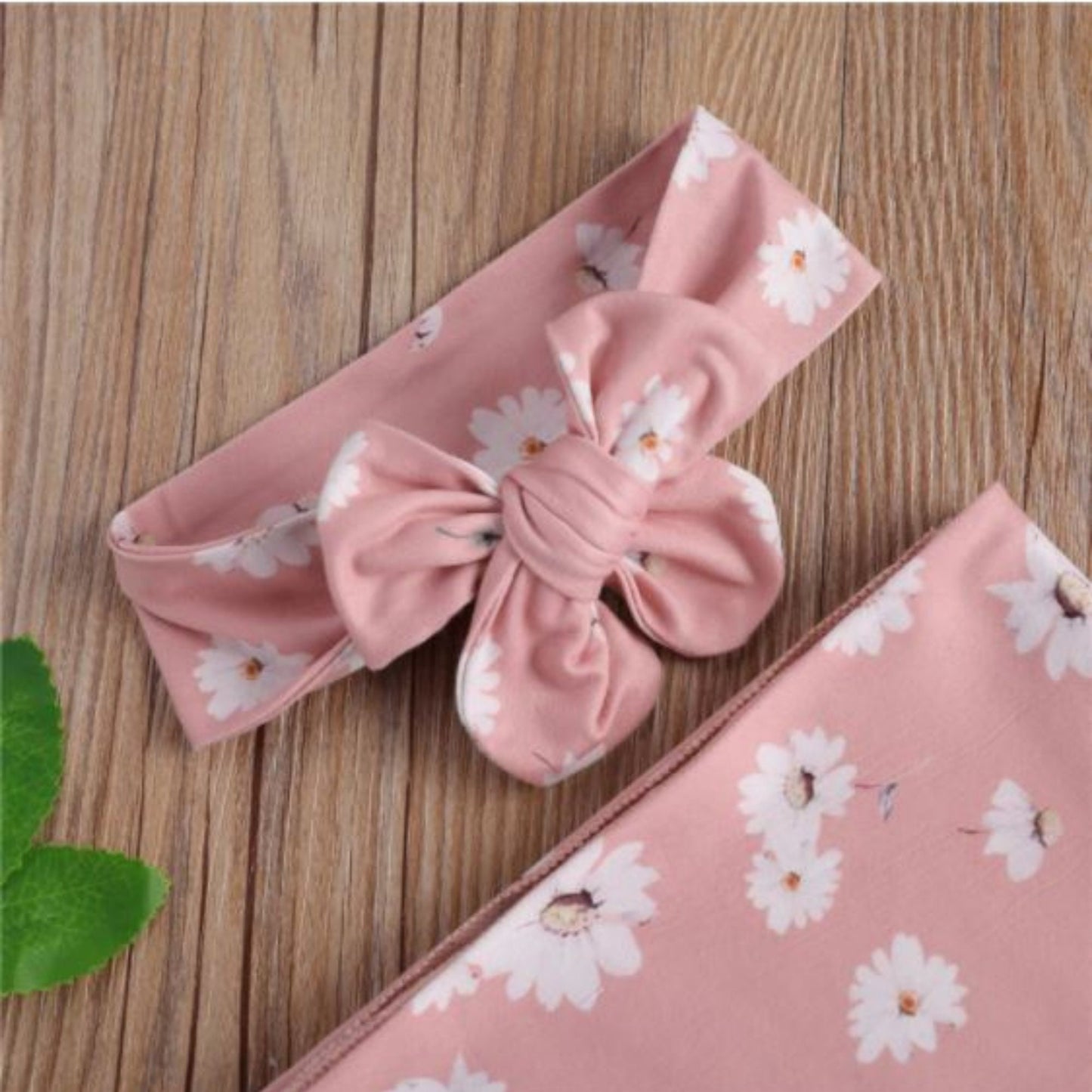 Swaddle Blanket with matching bow