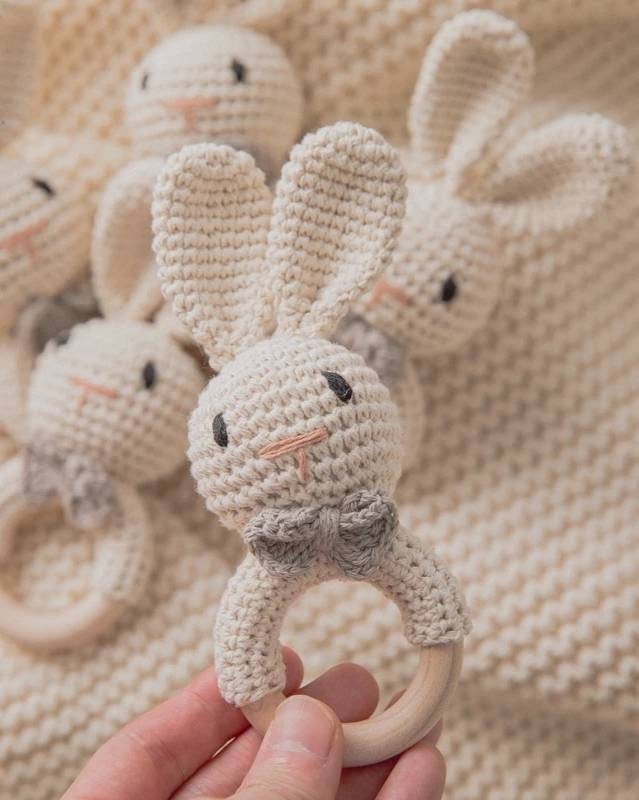 bunny crochet/teething rattle